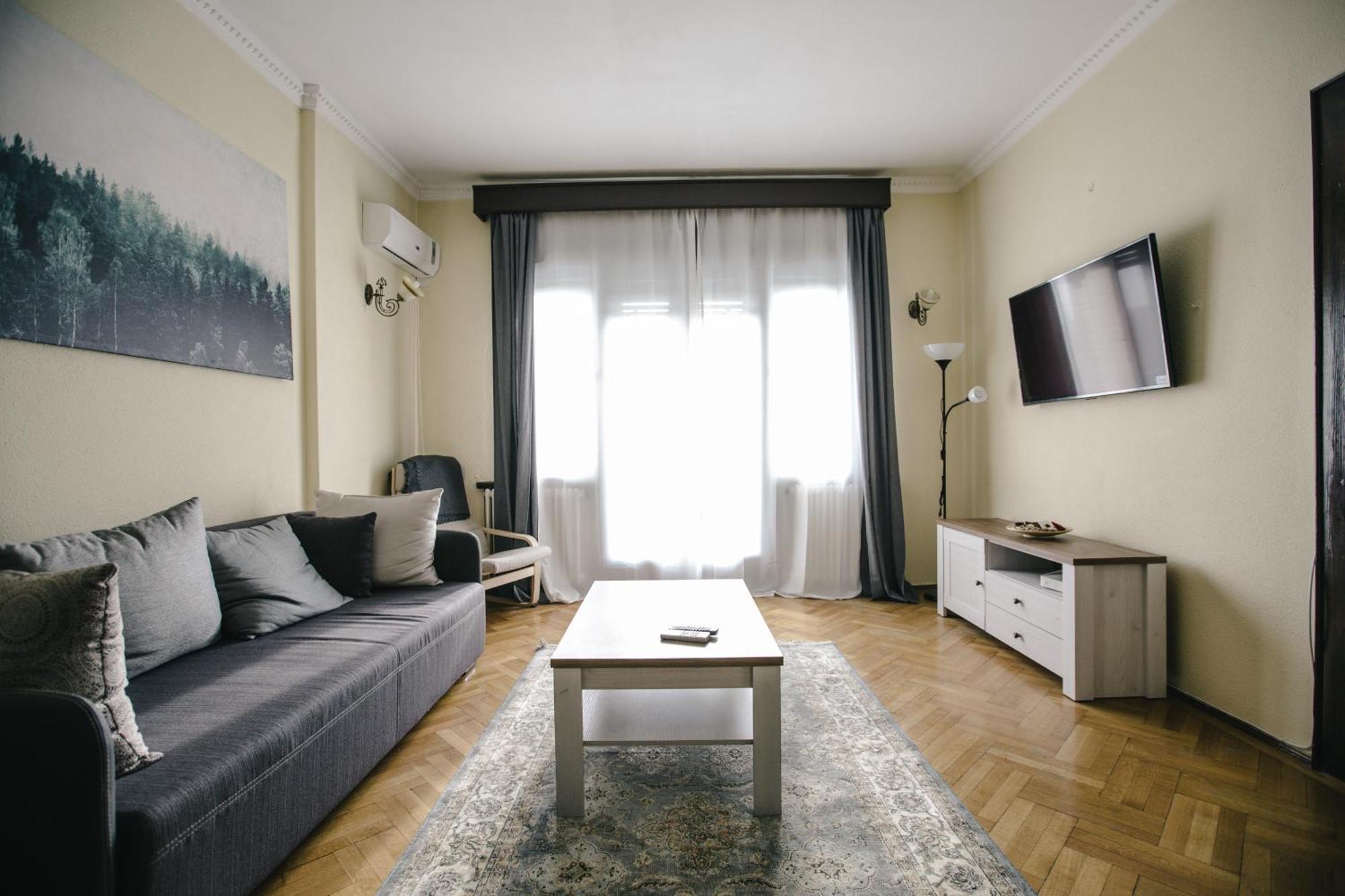 Spacious City View Apartment With Balcony Bucharest Luaran gambar