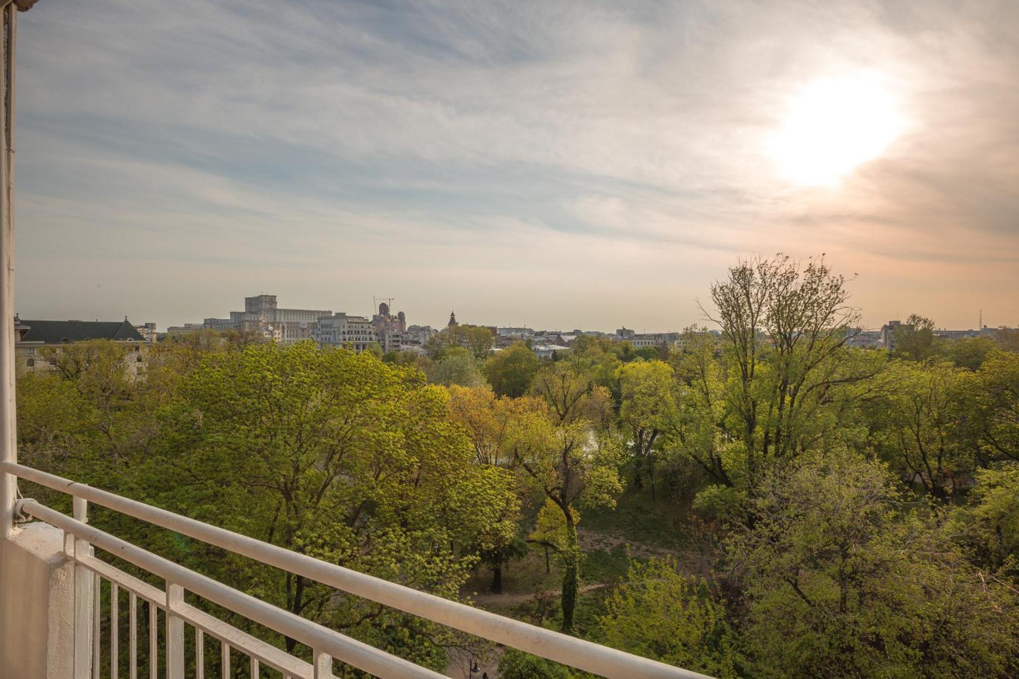 Spacious City View Apartment With Balcony Bucharest Luaran gambar